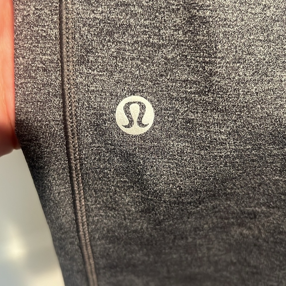 Lululemon Speed Up Crop 21” - Picture 7 of 9